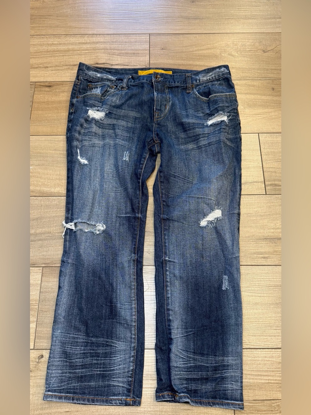 refuge Women's Distressed Straight-Leg Jeans - Dark Blue Wash